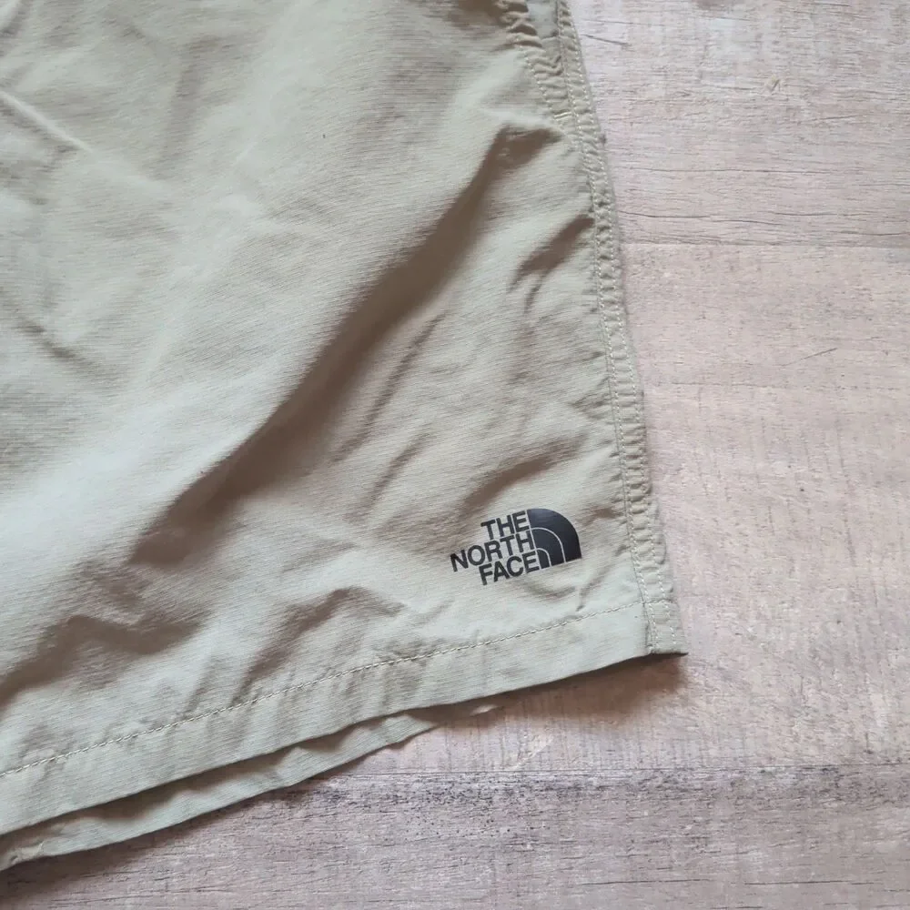 The North Face Mens 35 Regular Chino Shorts Green Fast Dry Hiking Outdoor EUC